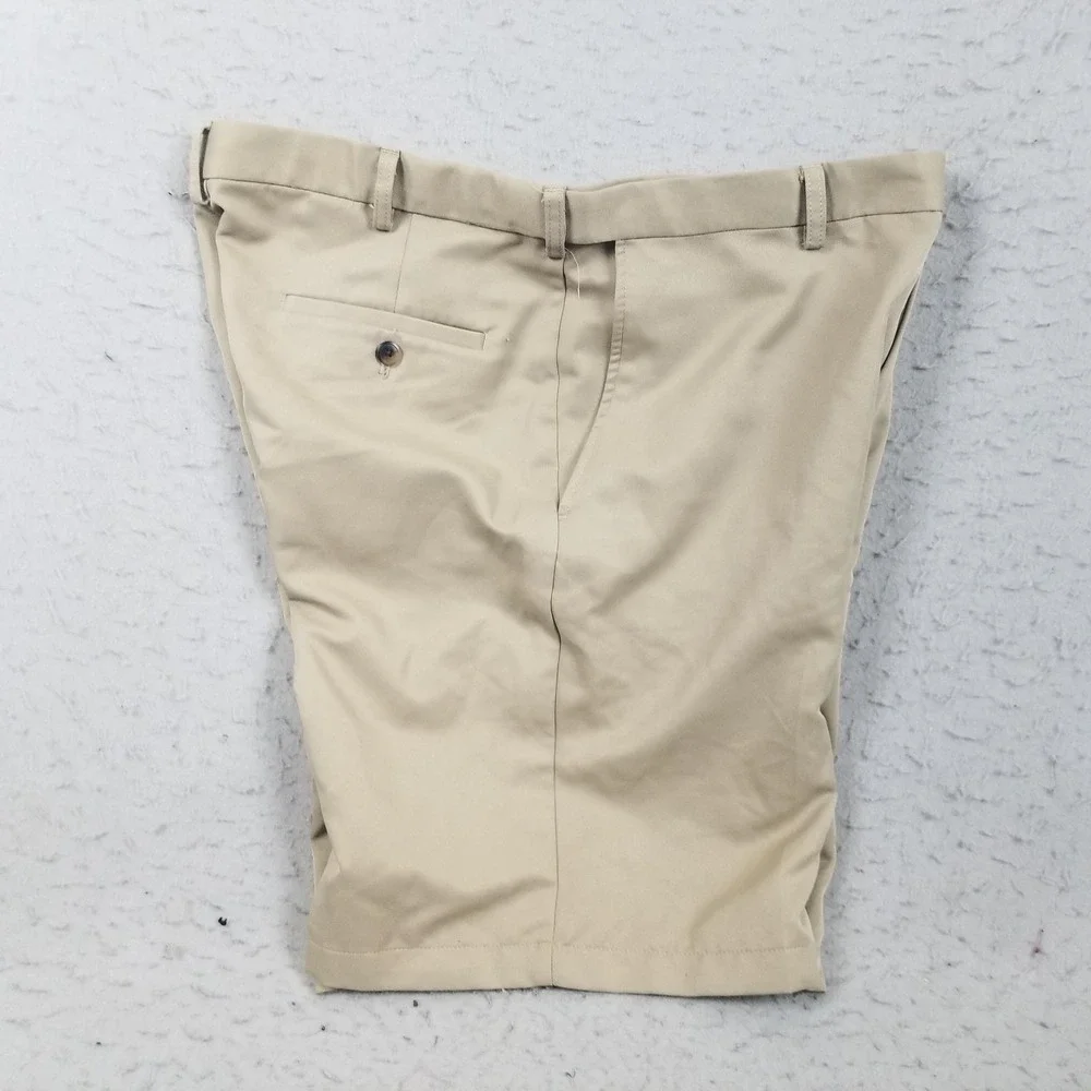 Haggar Shorts Mens 38 Beige Chino Polyester Microfiber‎ 10 Inseam Casual Summer